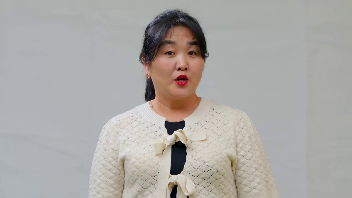 Түсқағаз жалаңаш Mylene Demonjo