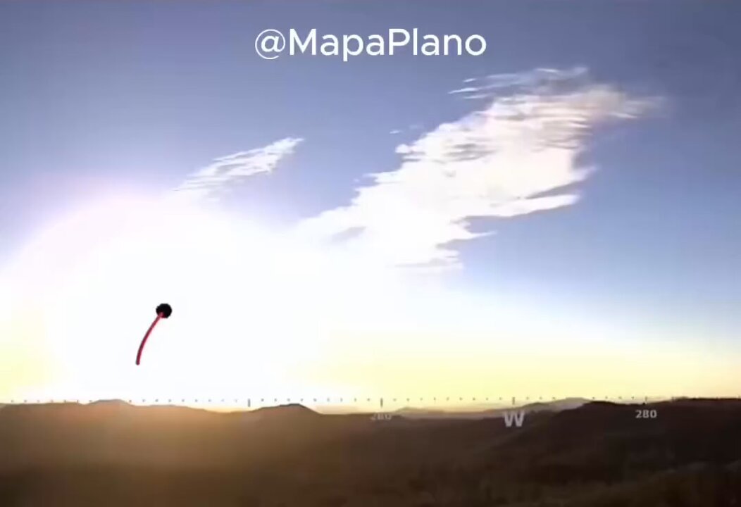 This is what happens when you take photos of the sun at the same place and time for a year     