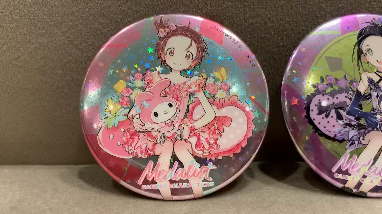 メダリスト サンリオ コラボ ホロ 缶バッジ 全種 コンプ MEDALIST