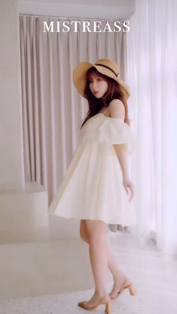 ワンピース mistreass Balloon Sleeve Cami Dress mistreass Balloon Sleeve Cami Dress