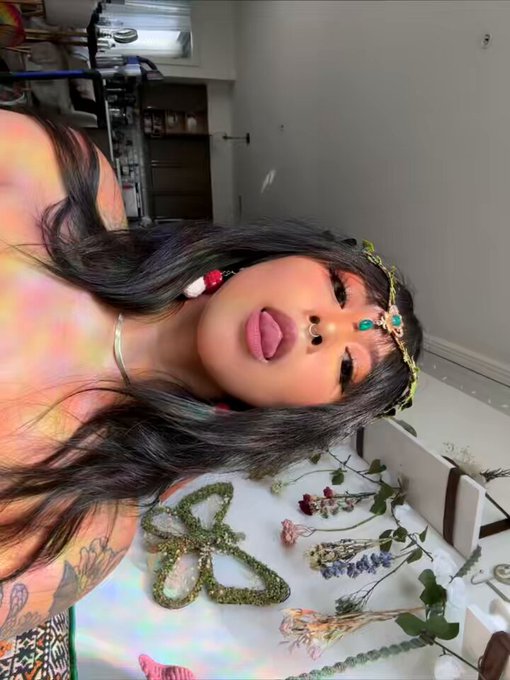 prismatic subclass unlocked https://t.co/p6SPapd6q4