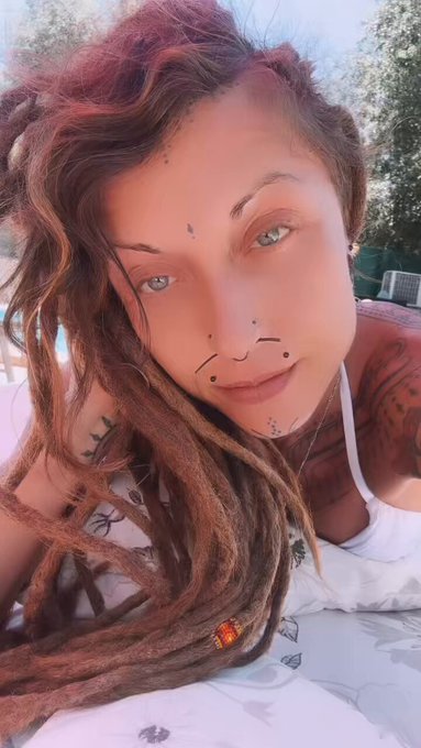 Hello from Croatia 🇭🇷 https://t.co/ODLdrunlON