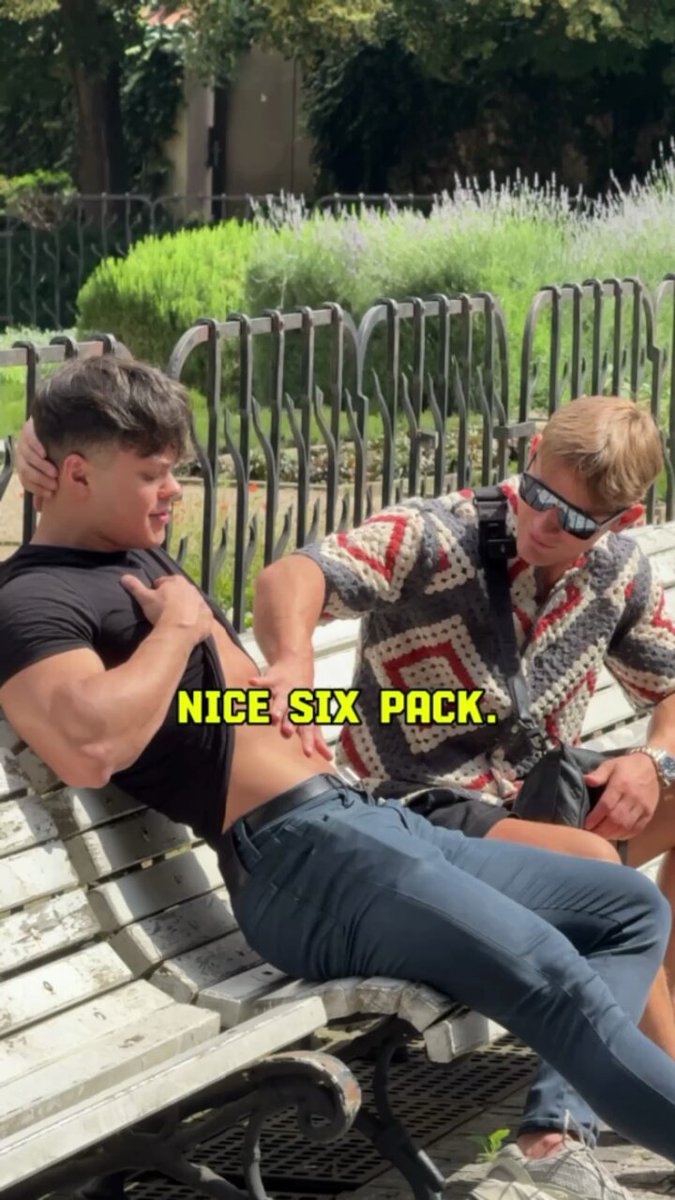 「
短视频」TOP_GUYS_ Pick up hot muscle god from Hungary😋 Part 2/2