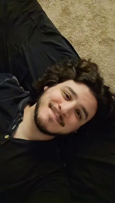 Good morning 😜 (say it back) https://t.co/fvTPZeJ382