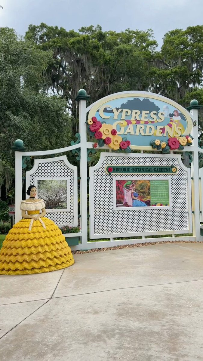 LEGOLANDFlorida s video Tweet