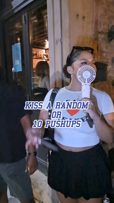 Kiss a Random person or 10 push ups https://t.co/WNJDe23KNT<a href="/tag/chrisbrown"class="tags"><span>#chrisbrown</span></a><a href="/tag/quavo"class="tags"><span>#quavo</span></a>
