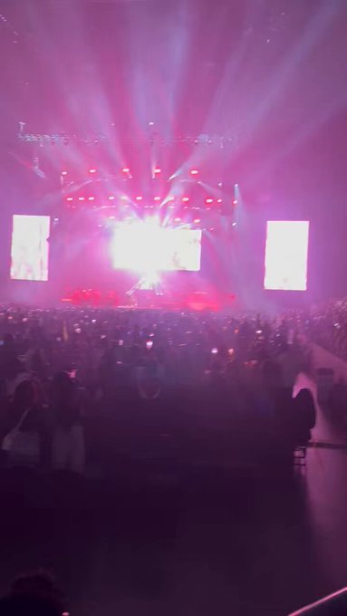 I get it up to #sexyyred she got #BET 🔥 https://t.co/JablhSh0K1<a href="/tag/sexyyred"class="tags">#sexyyred</a><a href="/tag/bet"class="tags">#BET</a>