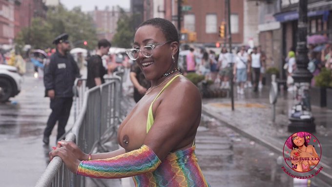 Hairy PeachFuzzXXX (Fetcon 24’)’s pics and videos