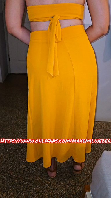 Snifffff....  #fartfetish #girlfarting #fartpoop #fartslave https://t.co/cXaAcz6ecw<a href="/tag/fartfetish"class="tags">#fartfetish</a><a href="/tag/girlfarting"class="tags">#girlfarting</a><a href="/tag/fartpoop"class="tags">#fartpoop</a><a href="/tag/fartslave"class="tags">#fartslave</a>