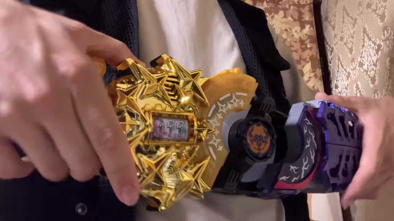 メモリアルフィーバースロット ゾンビレイズバックルDXプロージョン