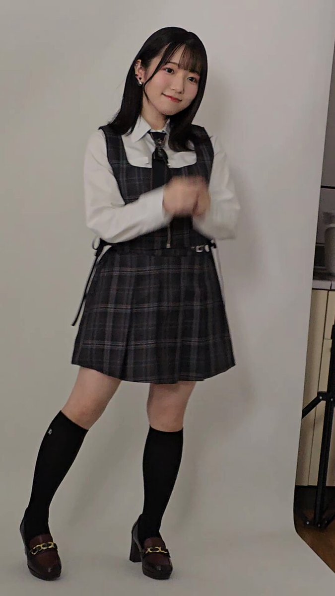 ECNa1ci_KGPoGkm2.jpg