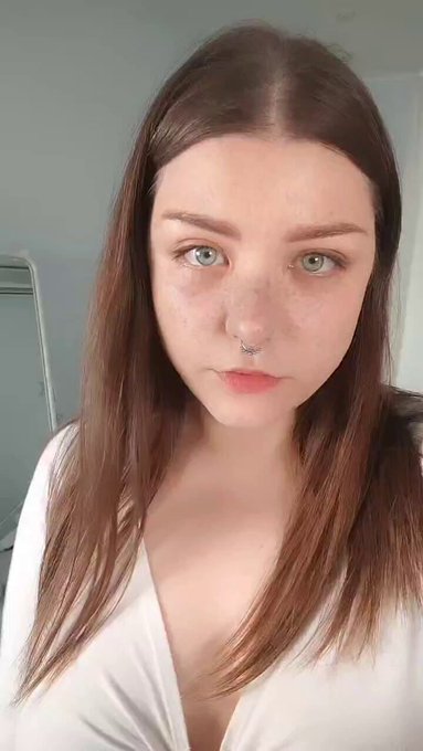 My new toy make me so wet and happy🤤🤤 let's play with me!  live on #chaturbate https://t.co/FUWdHFrw<a href="/tag/chaturbate"class="tags"><span>#chaturbate</span></a>