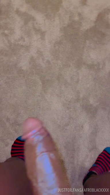 My https://t.co/B55VYrP7Uv page is where it's at, and I just got a new subscriber! https://t.co/5CVGrY2UF3