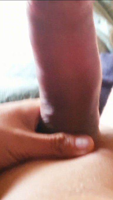 Every morning I wake up with a #massive #morningwood and the only cure are some warm sloppy lips. 💋🍆<a href="/tag/massive"class="tags">#massive</a><a href="/tag/morningwood"class="tags">#morningwood</a><a href="/tag/pleasehelpme"class="tags"><span>#pleasehelpme</span></a>