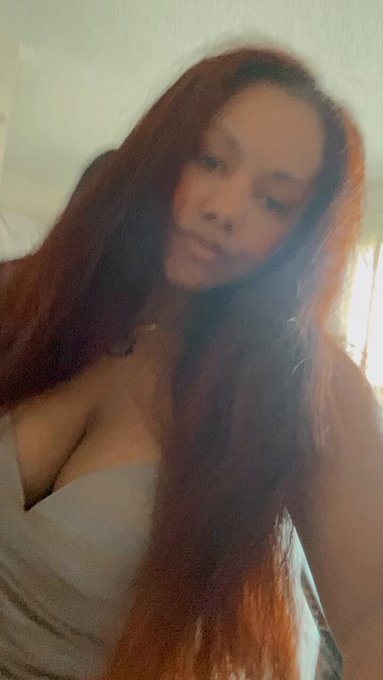 😍🌸💕 https://t.co/KyRmY5znir<a href="/tag/latenight"class="tags"><span>#latenight</span></a><a href="/tag/twerk"class="tags"><span>#twerk</span></a>