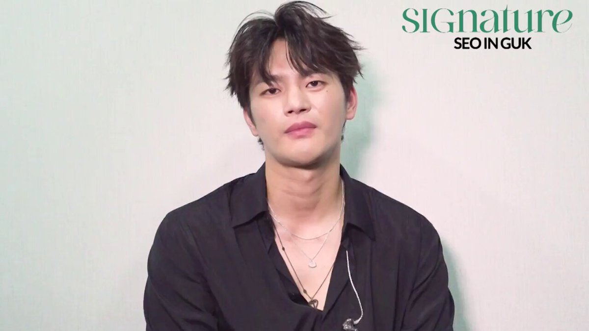 セール中…ソ・イングク直筆サイン入り超大型写真…王の顔…Seo in-guk…7 Amazon.co.jp: ソイングク直筆サイン入り2Lサイズ写真…王の顔