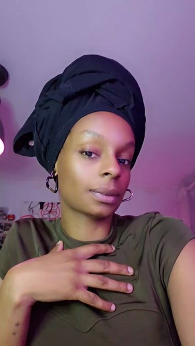 YES it's been months but I'm hooking up with my favourite eater tonight!! God I love being single, come