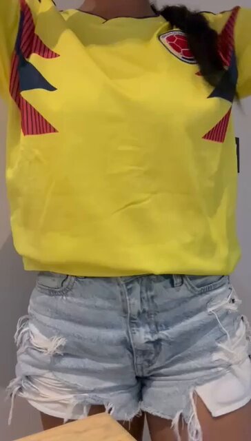 Who&rsquo;s cheering for Colombia vs Argentina!? https://t.co/fC9HPtIJaM