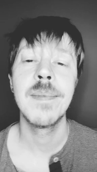 Sing along guys if you ❤️ 80&rsquo;s music #GenX https://t.co/17UnAd7Qgj<a href="/tag/genx"class="tags">#GenX</a>