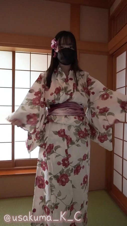 浴衣姿のねっとりフェラ動画｜裏垢女子かのんさんのエロ動画（@usakuma_K_C）