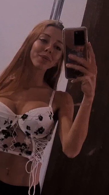 🧝🏽&zwj;♀️ https://t.co/j36Y7X7t3a https://t.co/nx8pGerCYh