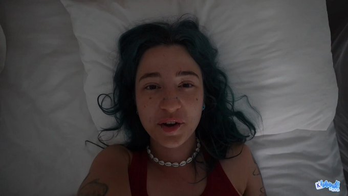 💙 Le vlog 7 de Khalamit&eacute; &agrave; Bali est disponible !!! 💙  Dans cet &eacute;pisode, la matin&eacute;e commence par une session