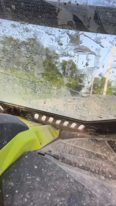 Outside https://t.co/QUsrevxOQL<a href="/tag/myxanniversary"class="tags"><span>#myxanniversary</span></a>