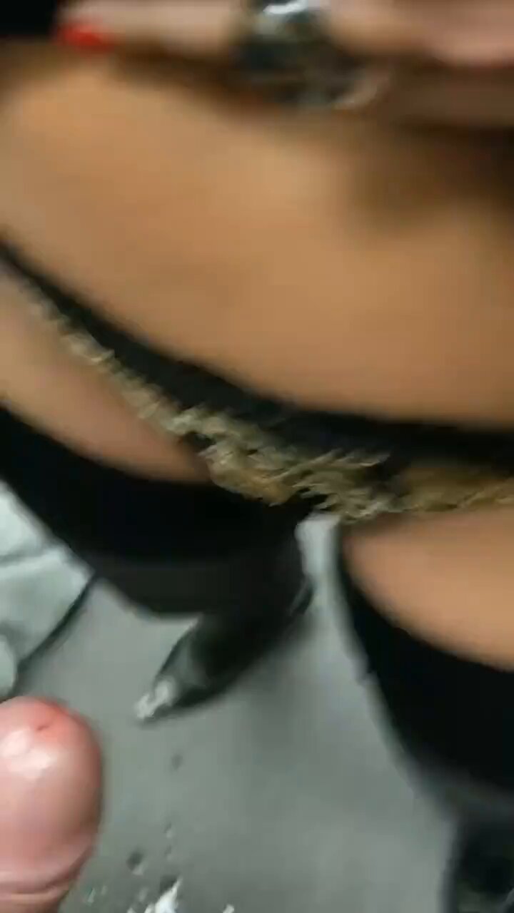 @VideosNylons video Tweet