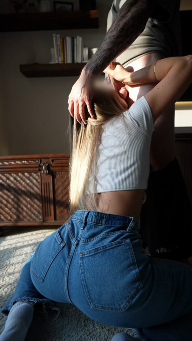 VID SOLD! Blue Jean Baby 🔥 Check it out! https://t.co/uAscI2JlRj #MVSales @manyvids https://t.co/dNK<a href="/tag/mvsales"class="tags"><span>#mvsales</span></a>