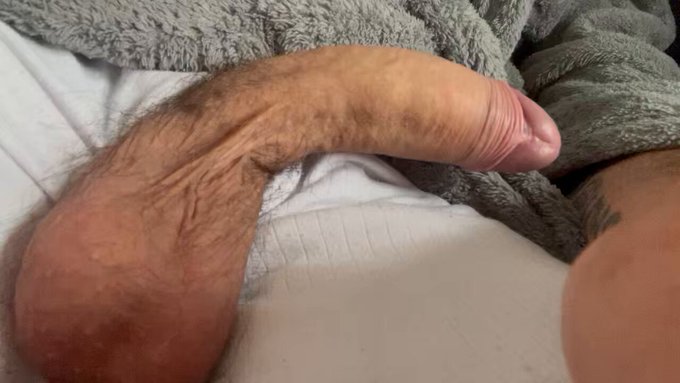 Am I doing this rite?? Follow my free onlyfans for more meaty action https://t.co/5c6zdDCaFb #Onlyfans<a href="/tag/onlyfans"class="tags"><span>#onlyfans</span></a>