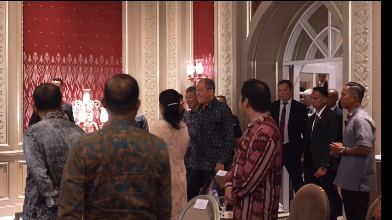 Melissa Goh on X: "Russia's foreign minister Sergey Lavrov who's on two day  visit to Malaysia met PM Anwar this morning. Both held talks centered  primarily on Malaysia's recent application to join