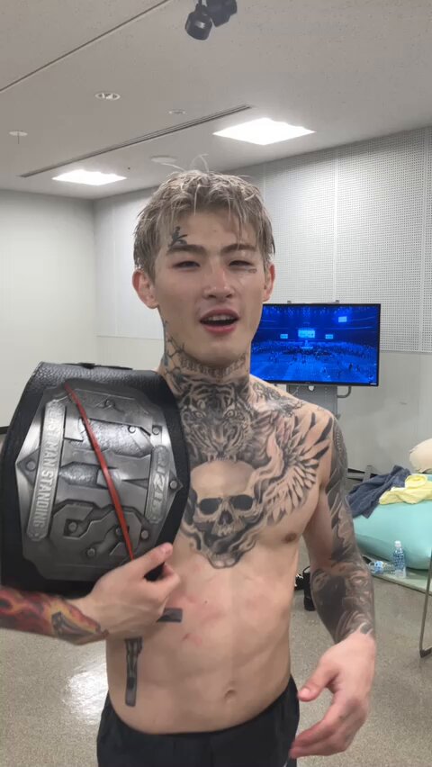 ワーコレ 平本蓮 チャンピオンベルト RIZIN ワーコレ 朝倉未来 平本蓮 チャンピオンベルト (ライジン)