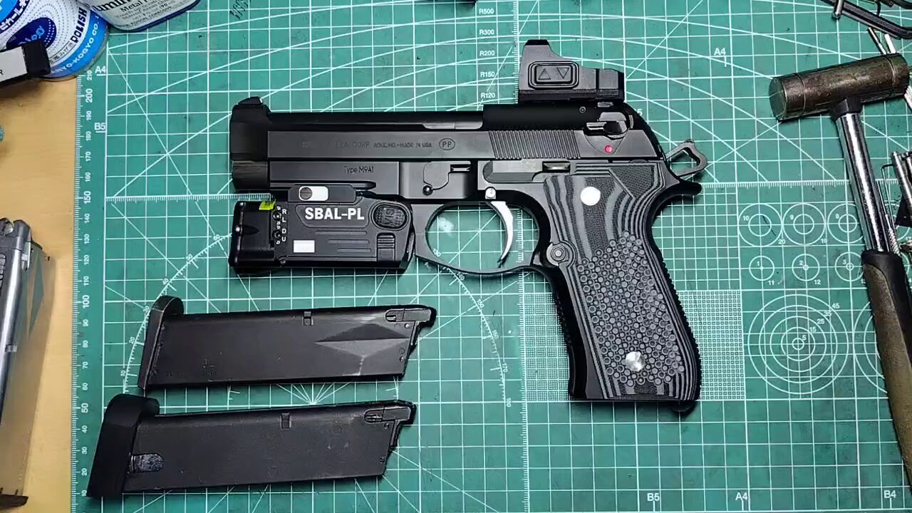 KSC M92IA ABS ガスブローバック ライト予備 マガジン付き 楽天市場】ksc m92の通販