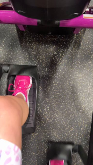 See how I feel after this.  If I don&rsquo;t see ya tonight, I&rsquo;ll see you tomorrow during day on cam.   🫶 https://t<a href="/tag/smile"class="tags"><span>#smile</span></a><a href="/tag/car"class="tags"><span>#car</span></a><a href="/tag/happy"class="tags"><span>#happy</span></a><a href="/tag/saturdayvibes"class="tags"><span>#saturdayvibes</span></a>