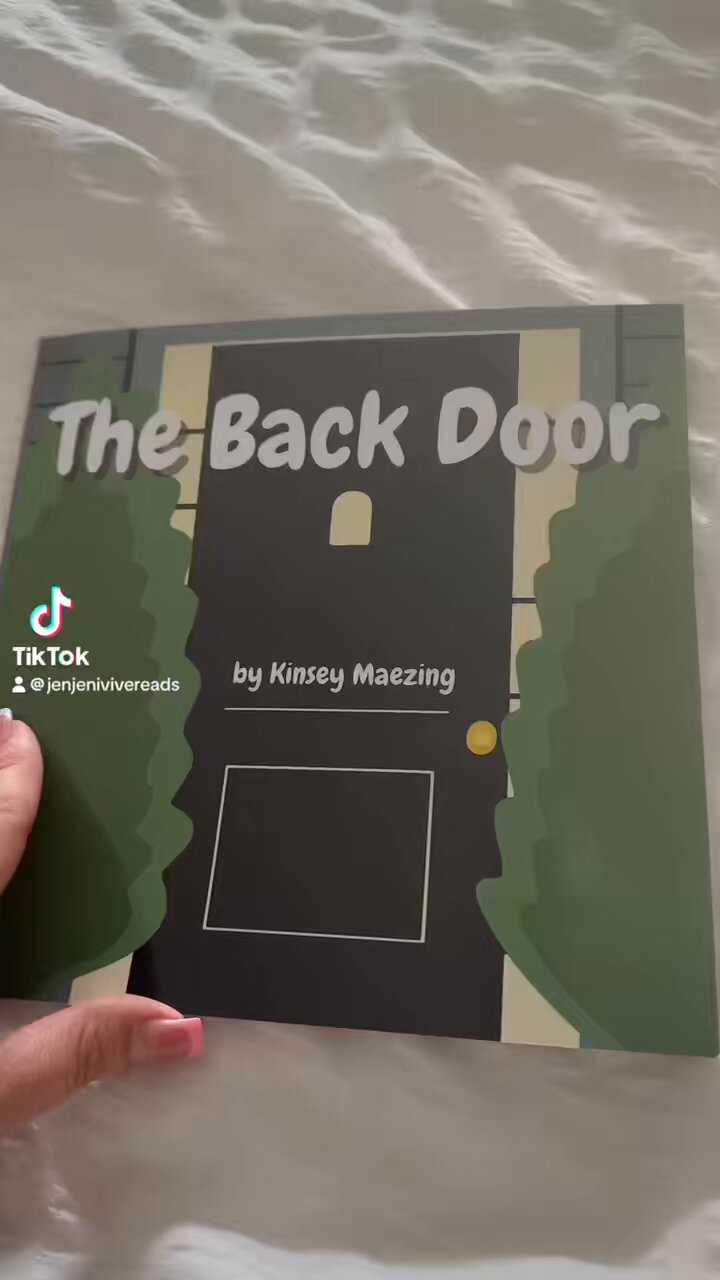 OFF BOWERY PRESENTS THE BACKDOOR BOOK 美品 JenJenivive on X: 