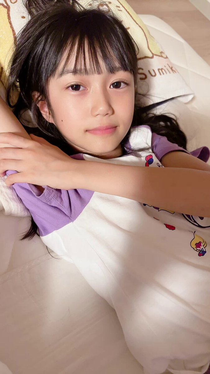 制服姿と正常位に関する画像