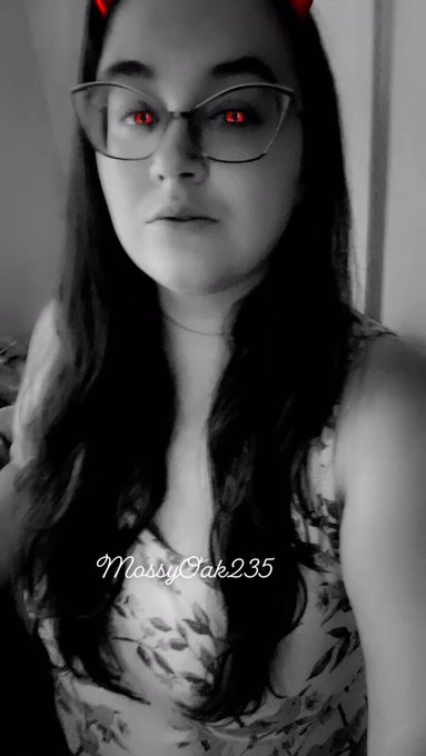 Be careful when listening&hellip;. You might find yourself drawn in too far to escape my grasp  #siren #goddess<a href="/tag/goddess"class="tags"><span>#goddess</span></a><a href="/tag/siren"class="tags"><span>#siren</span></a>