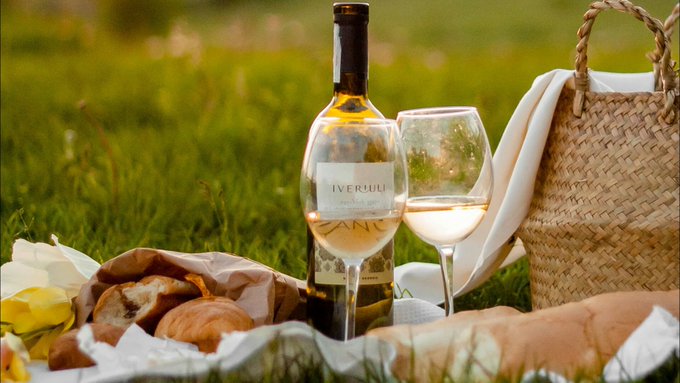 编曲练习4-《春游》 https://t.co/L21wjGTKVW<a href="/tag/%E5%A5%B3%E6%80%A7%E5%90%91"class="tags"><span>#女性向</span></a><a href="/tag/%E5%89%A7%E6%9C%AC"class="tags"><span>#剧本</span></a><a href="/tag/%E5%8A%A8%E7%89%A9%E7%94%B7%E5%8F%8B"class="tags"><span>#动物男友</span></a>