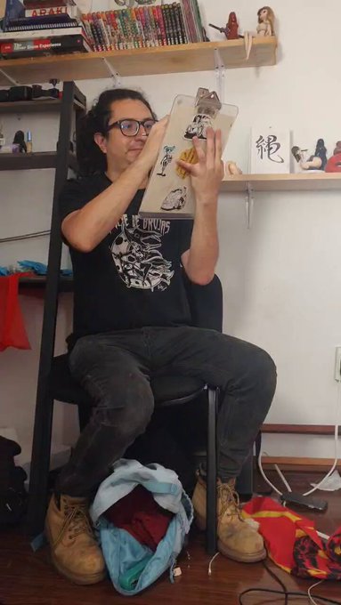 Una sesi&oacute;n de dibujo m&aacute;s para el proyecto que estamos armando el ilustrador Victor Izquierdo y yo.  En