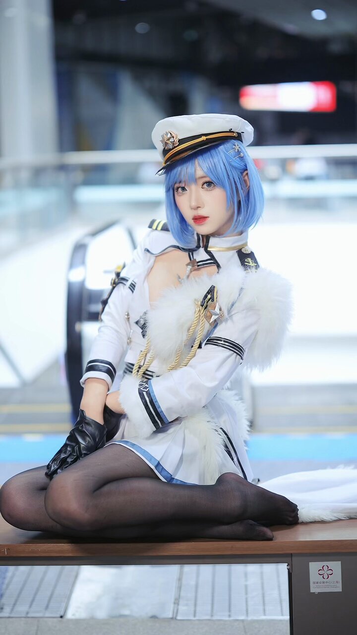 アズールレーン チャパエフ 年老い コスプレ衣装 白騎兵のメロディヤ