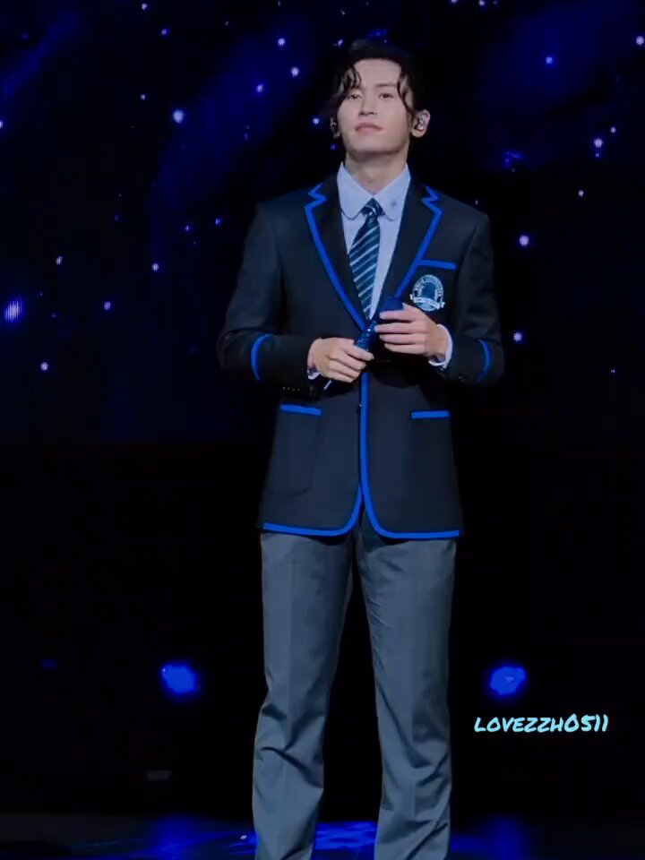 激レア　張哲瀚  公式タペストリー 激レア 張哲瀚 公式タペストリー