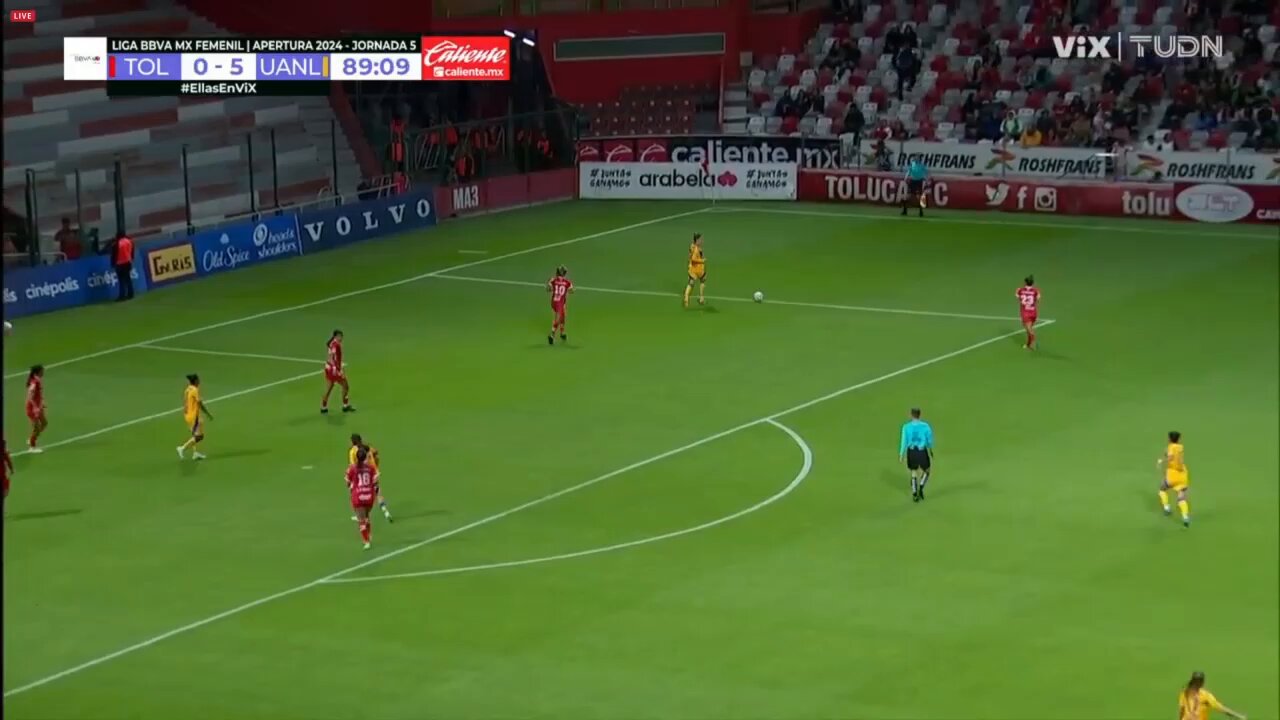 ¡Las Amazonas andan IMPARABLES! 🔥🐯🔥@CruzBelen18 con el sexto gol.☝🏼✋🏻#SomosDesafiantes