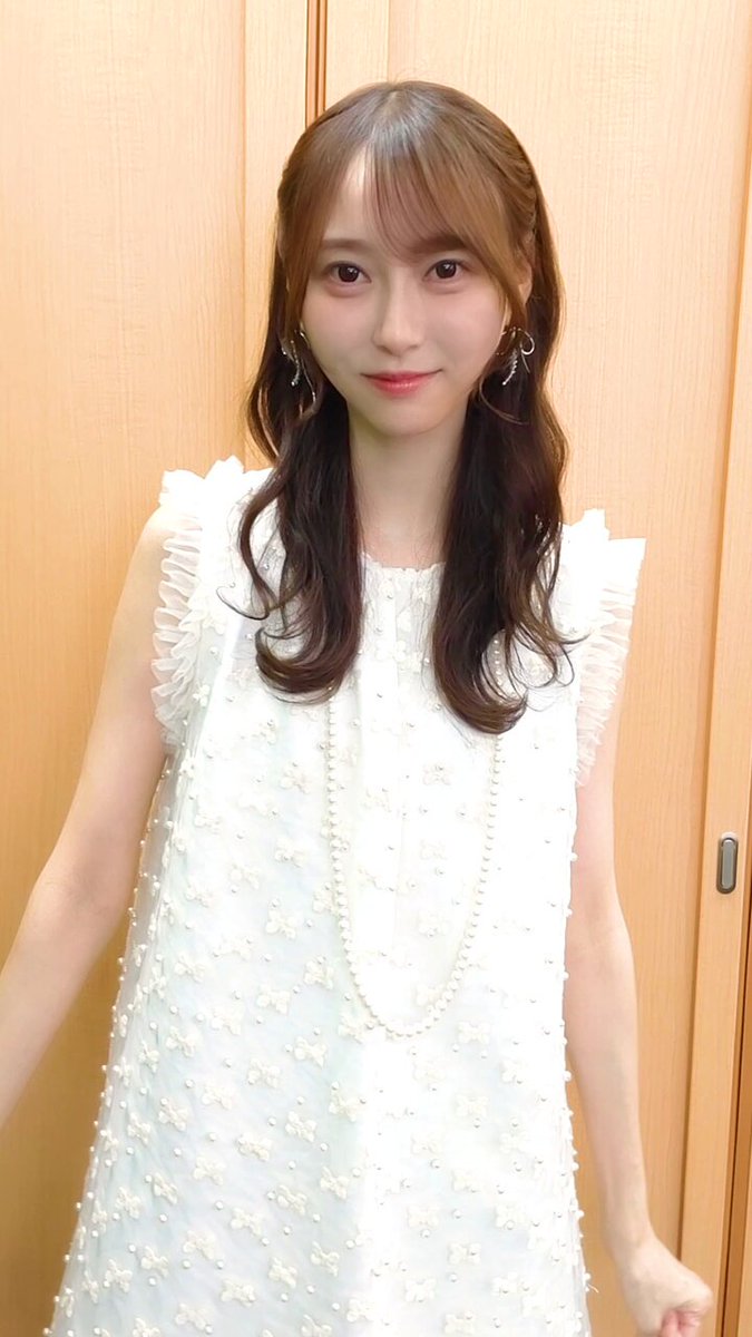 乃木坂46 弓木奈於1st写真集『天使だったのか』【公式】7月23日