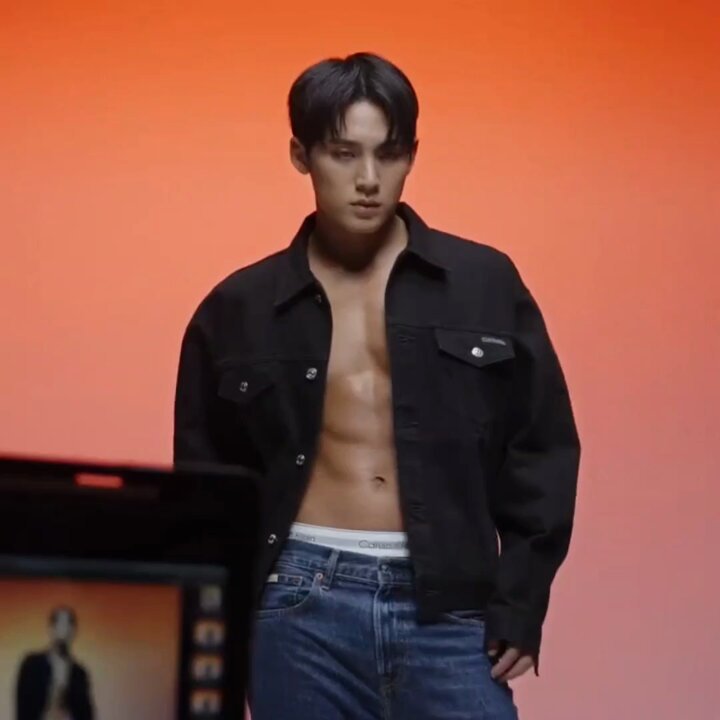 Legendary Kpop Abs ♂️ on X: 