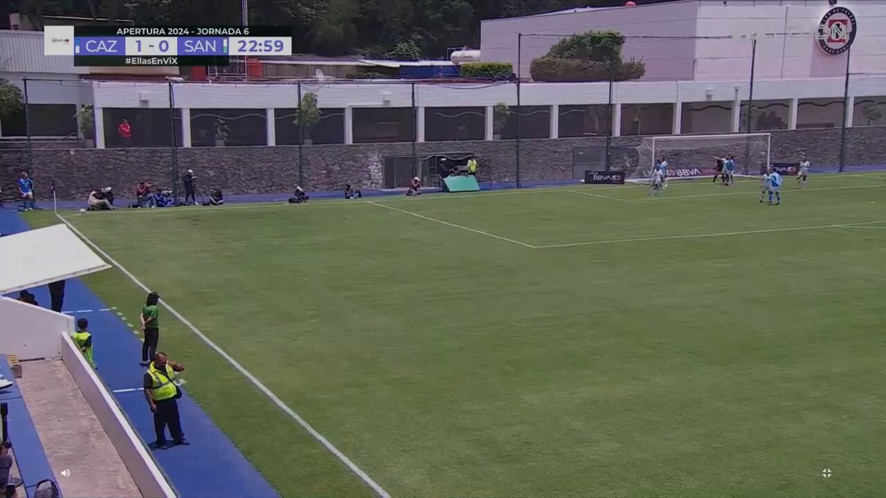 Danya Gutiérrez anotó su primer gol como celeste. 💙✨📹 Así remató para ampliar los números.#SomosDesafiantes⚡️