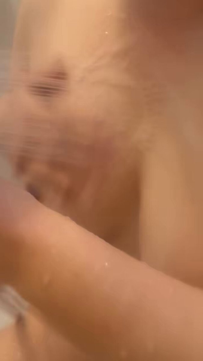 Video oleh @pochamama081