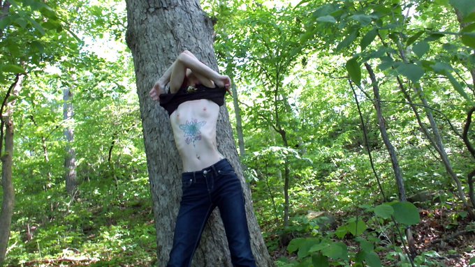 Adults Only https://t.co/uHBw6iX6yE https://t.co/mP8nJigIc8