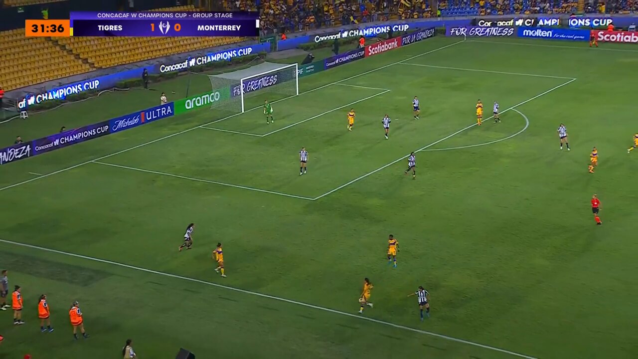 ¡Jennifer Hermoso la manda al fondo de la red y duplica la ventaja de Tigres! ⚽