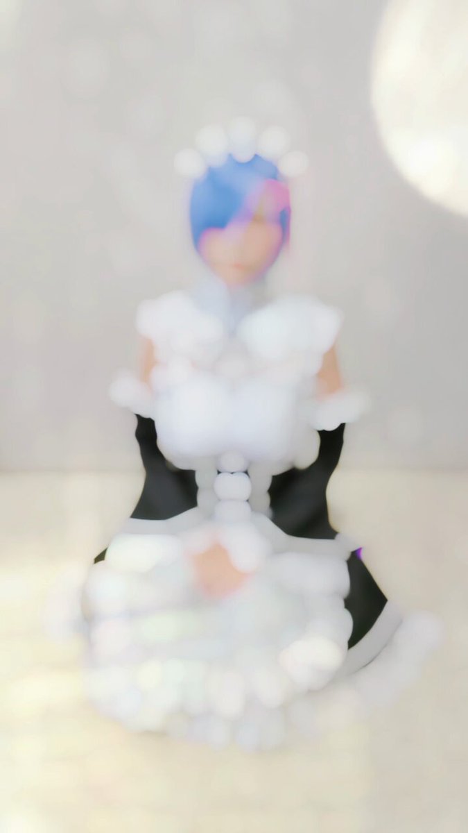 Video oleh @yururina_