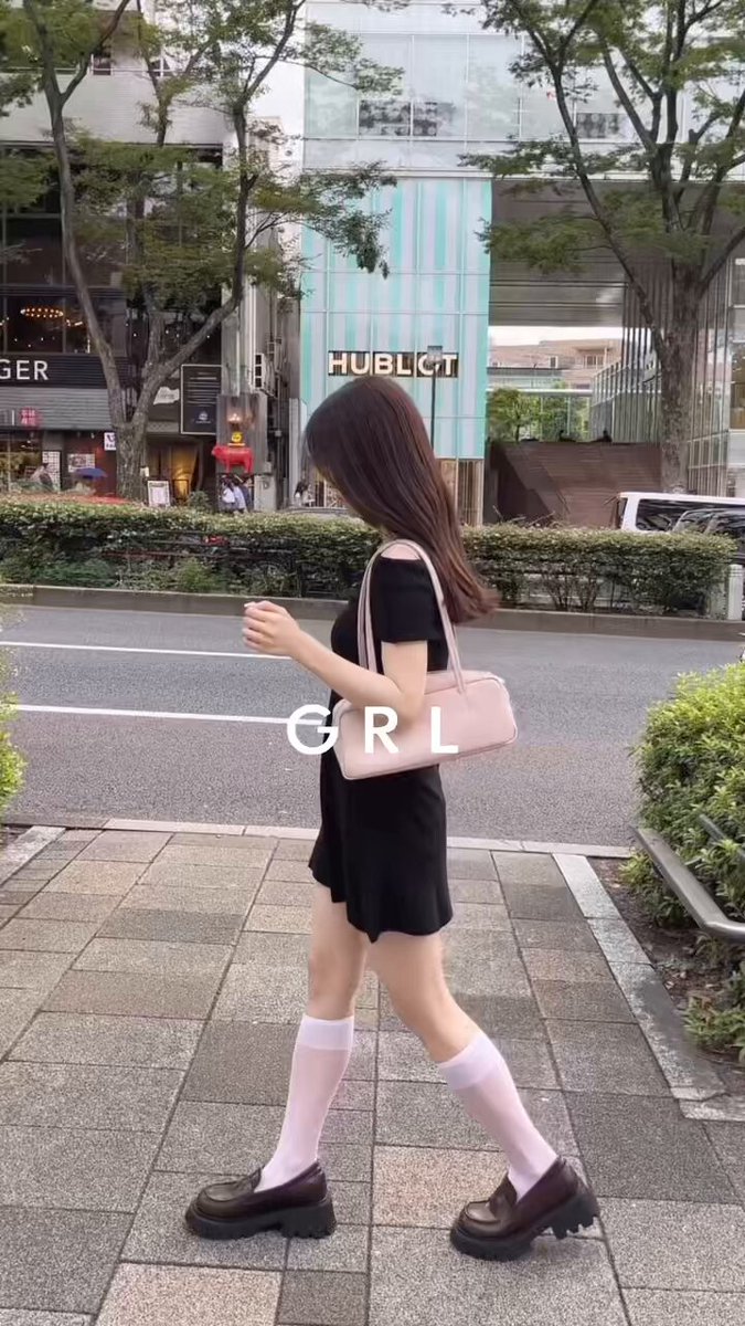 ニットワンピース - Search / X